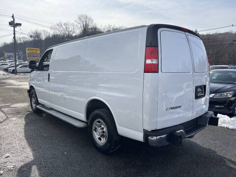 2019 Chevrolet Express 2500