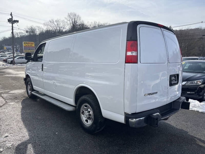 2019 Chevrolet Express 2500