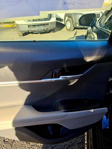 2021 Toyota Camry SE Nightshade