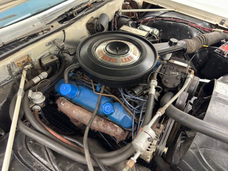 1976 Chrysler New Yorker