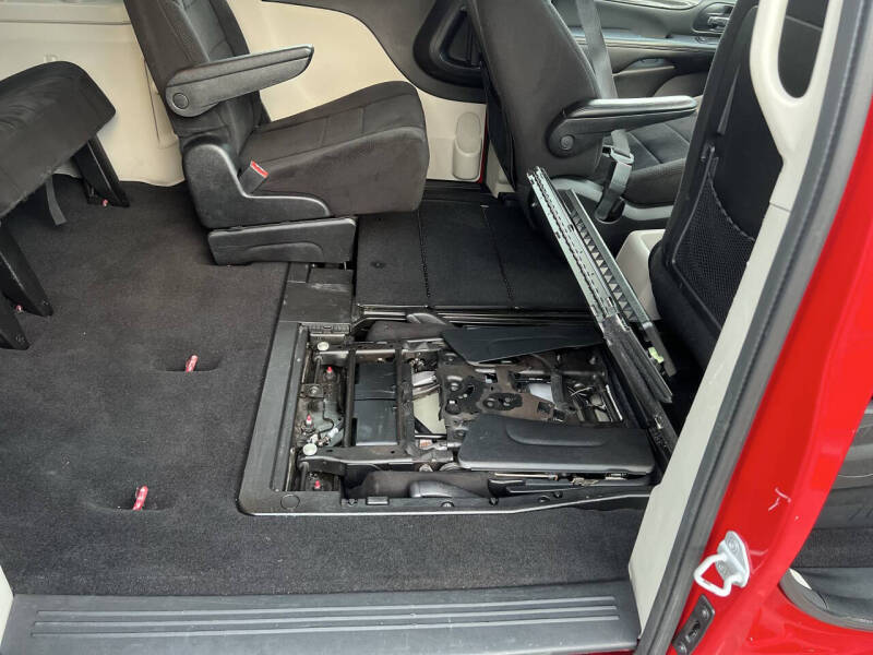 2013 Dodge Grand Caravan SE