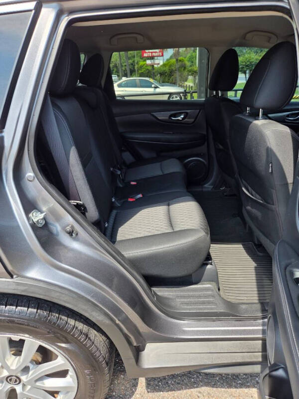 2019 Nissan Rogue SV