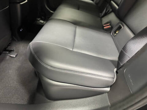 2025 Toyota Prius XLE