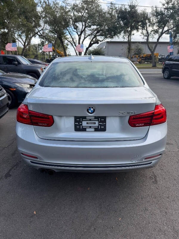 2018 BMW 3 Series 330i