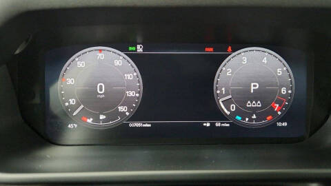 2023 Land Rover Defender 90 SE