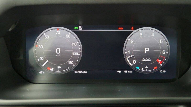 2023 Land Rover Defender 90 SE