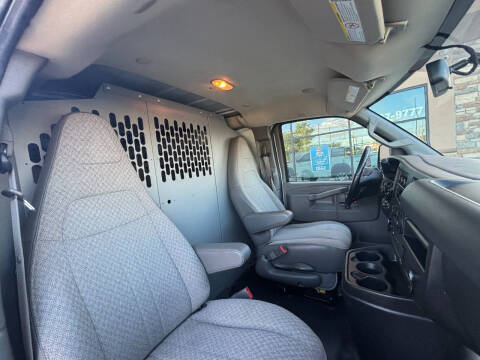 2019 Chevrolet Express 2500
