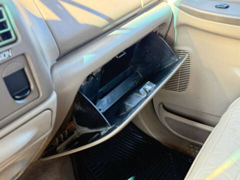 2004 Ford Excursion Limited