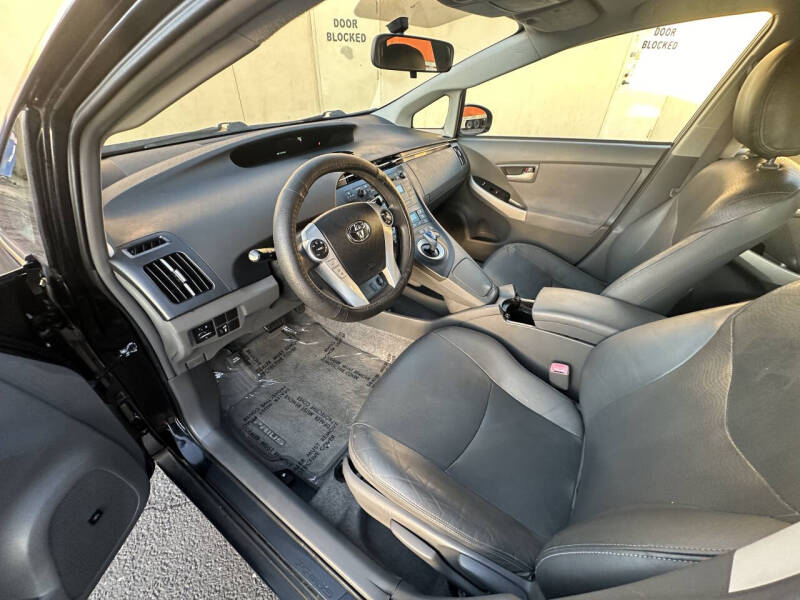 2010 Toyota Prius II