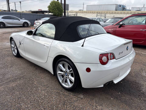 2005 BMW Z4 3.0i