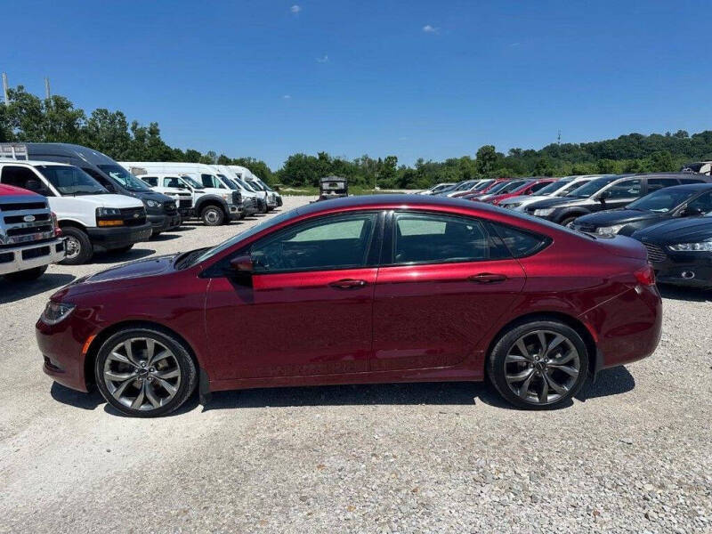2016 Chrysler 200 S