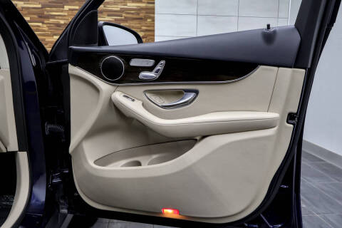 2019 Mercedes-Benz GLC GLC 300