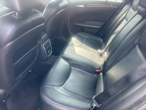 2014 Chrysler 300