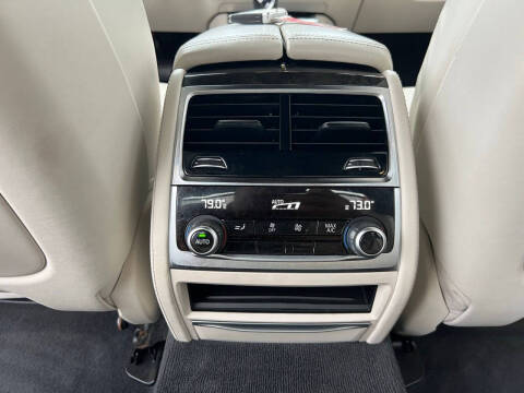 2016 BMW 7 Series 750i xDrive