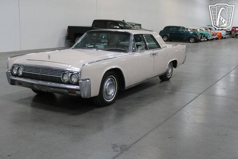 1963 Lincoln Continental