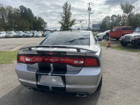 2014 Dodge Charger SXT