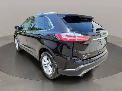 2020 Ford Edge