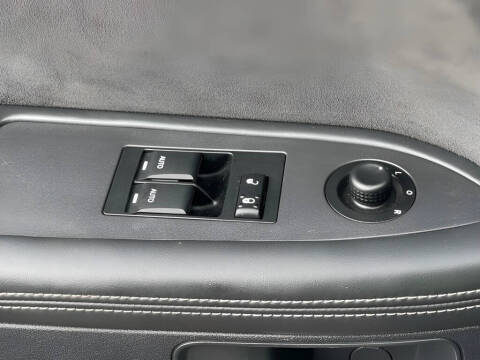 2008 Dodge Challenger SRT8