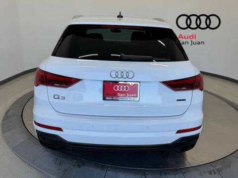 2022 Audi Q3 quattro S line Prem Plus 45 TFSI