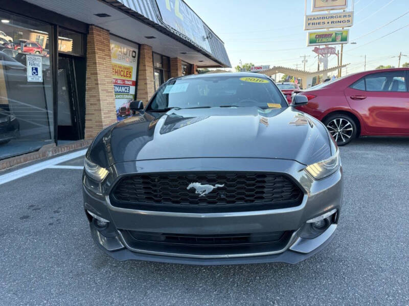 2016 Ford Mustang V6