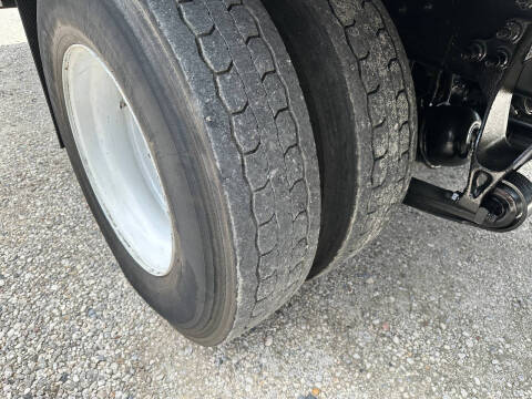 2018 International DuraStar 4300