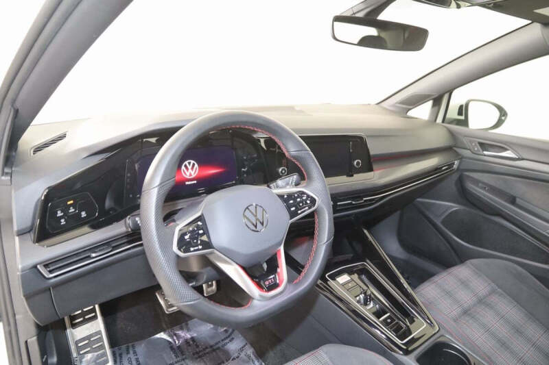 2023 Volkswagen Golf GTI