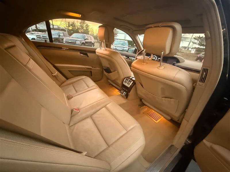 2010 Mercedes-Benz S-Class S 550 4MATIC