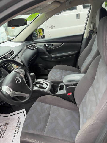 2016 Nissan Rogue S