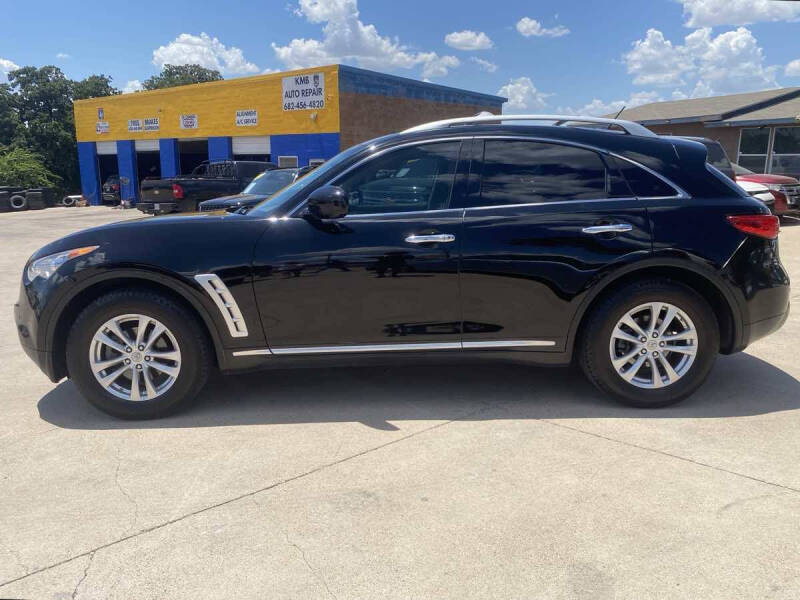 2011 Infiniti FX35
