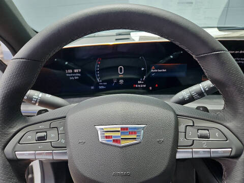 2025 Cadillac XT4 Sport