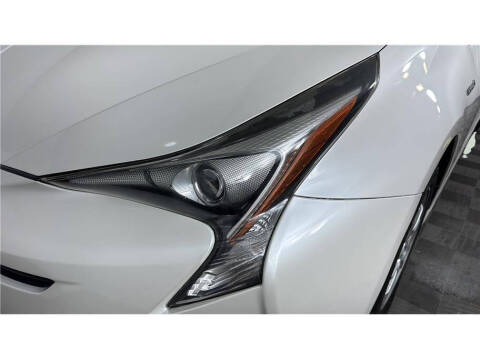 2017 Toyota Prius Three