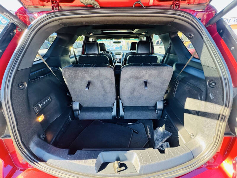 2017 Ford Explorer Sport