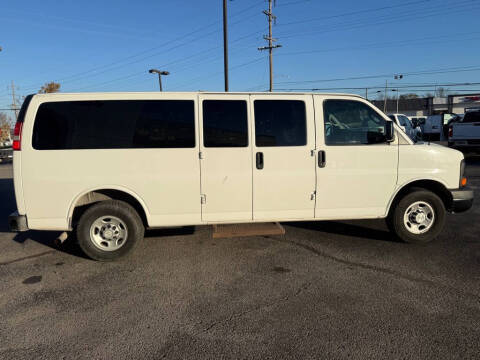 2016 Chevrolet Express LS 3500