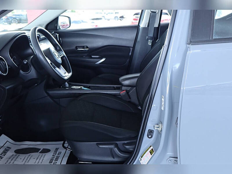 2021 Nissan Kicks SV