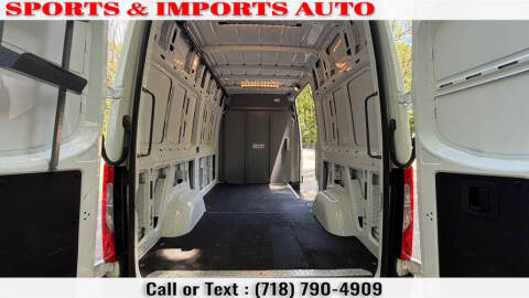 2021 Freightliner Sprinter 2500