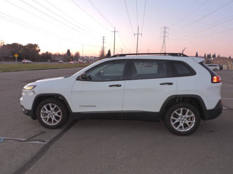 2016 Jeep Cherokee Sport