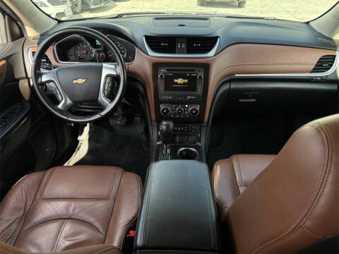 2017 Chevrolet Traverse LT