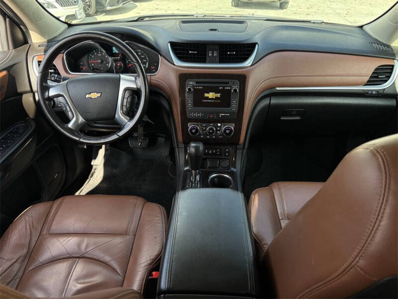 2017 Chevrolet Traverse LT