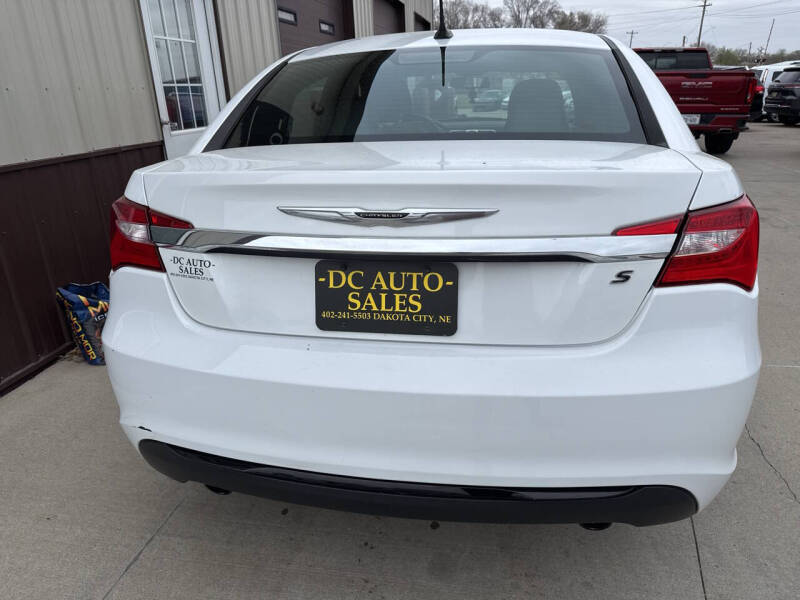 2012 Chrysler 200 S