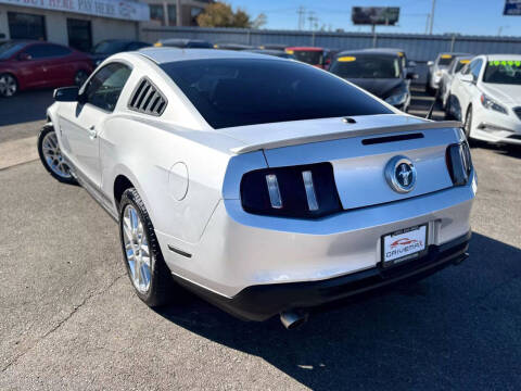 2012 Ford Mustang V6 Premium