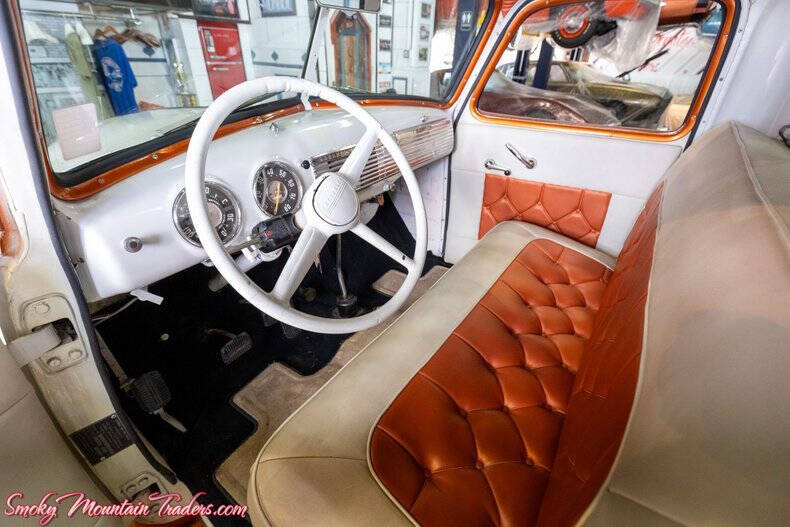1949 GMC 100