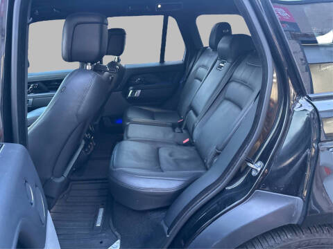 2020 Land Rover Range Rover P525 HSE