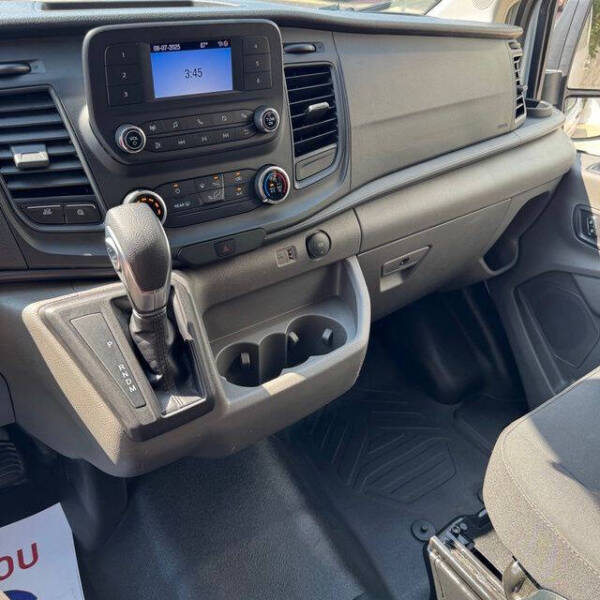 2025 Ford Transit