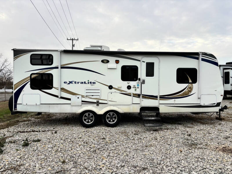 2012 Forest River Wildcat ExtraLite 26BHS