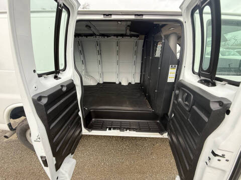 2021 Chevrolet Express 2500