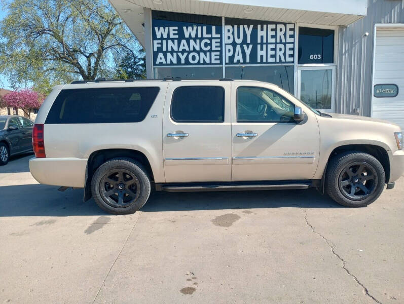 2011 Chevrolet Suburban for sale at STERLING MOTORS in Watertown SD