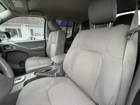 2020 Nissan Frontier SV