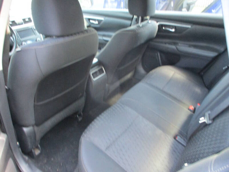 2016 Nissan Altima 2.5 SV