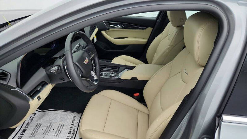 2025 Cadillac CT5 Premium Luxury