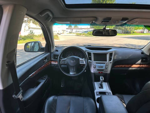 2012 Subaru Outback 2.5i Limited